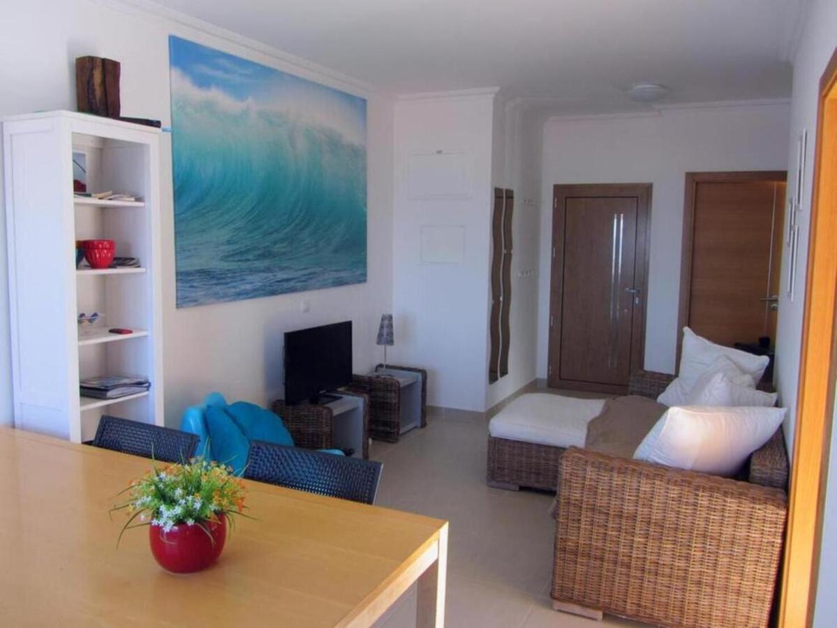 باتاياس Apartment At Praia Paredes De Vitoria By Book Yourholiday Pt المظهر الخارجي الصورة